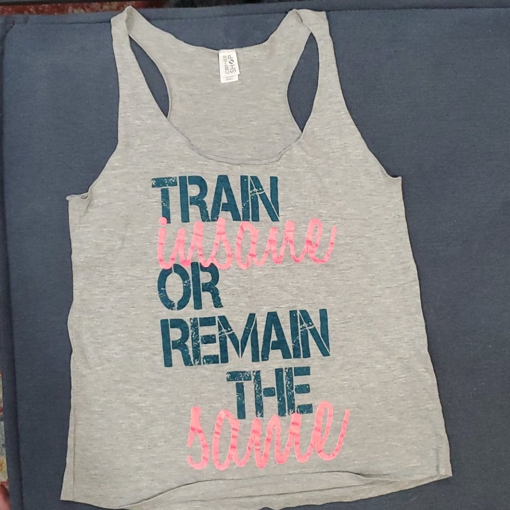 Gym tank size small